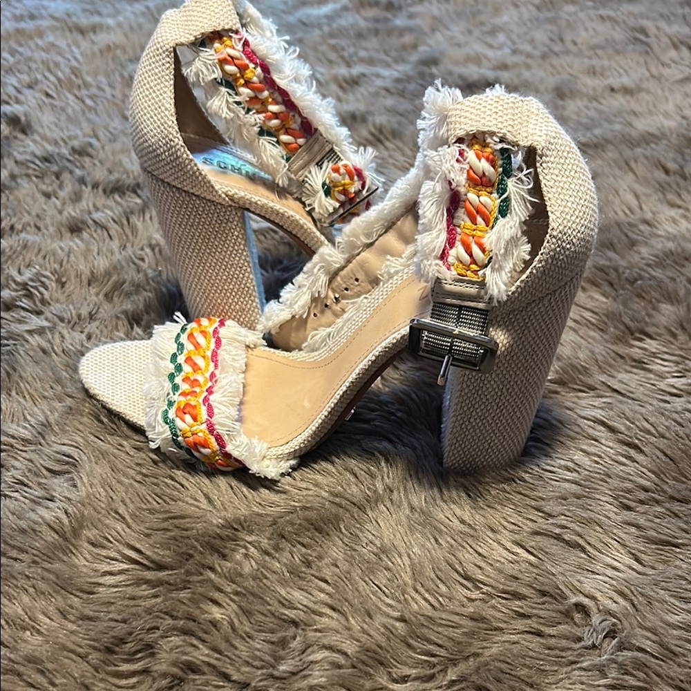 Stylish Women's Multicolor Schultz Woven Heels